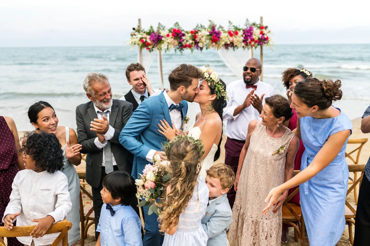 Couple exchanging vows at a Riviera Maya beach ceremony