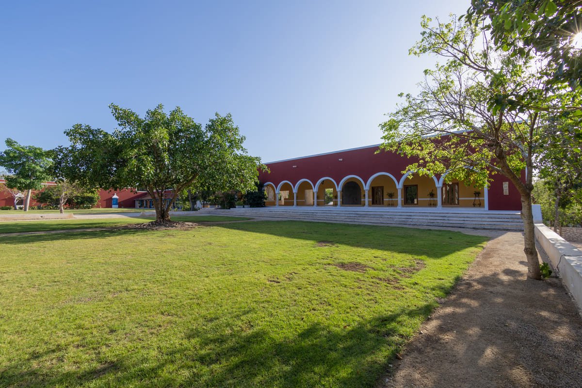 Hacienda Wakax wedding photo 2